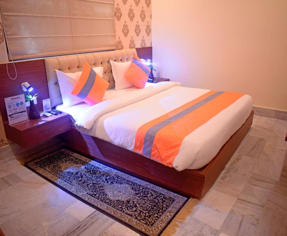 The Kashi Residency Варанаси Экстерьер фото